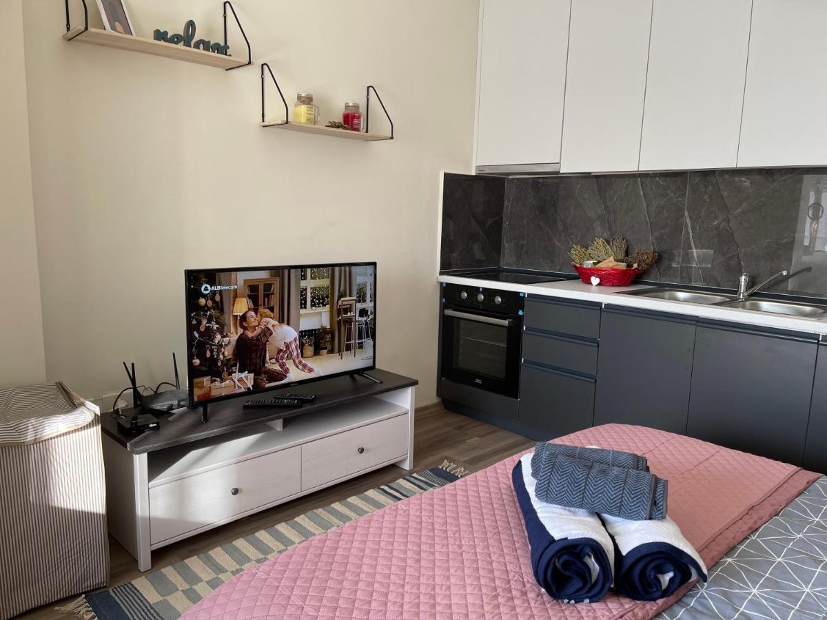 Lovely One Bedroom Studio In Tirana Bagian luar foto